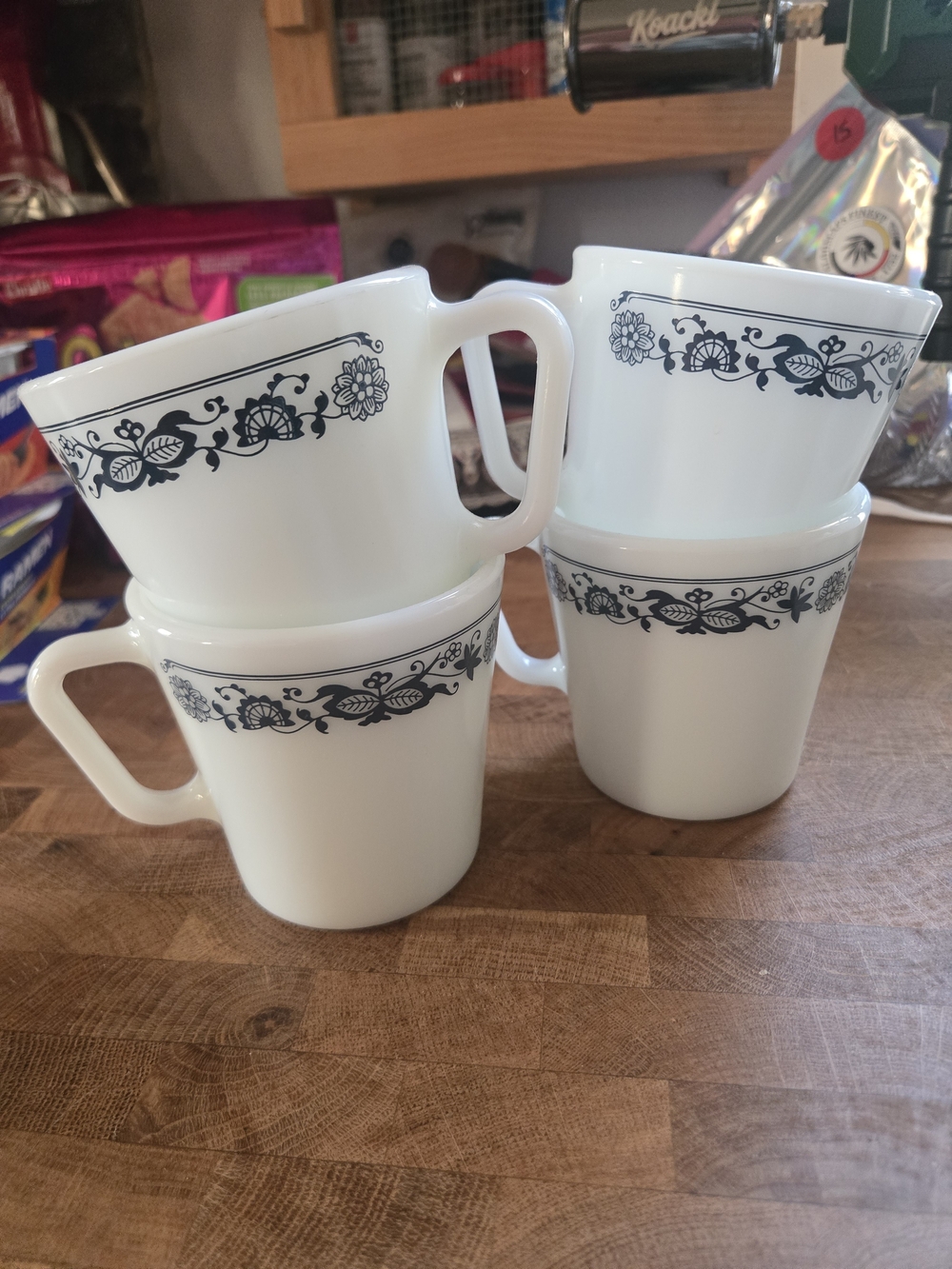 PYREX  Vintage "Old Town Blue" Milk Glass Mugs 1970's - Set of 4